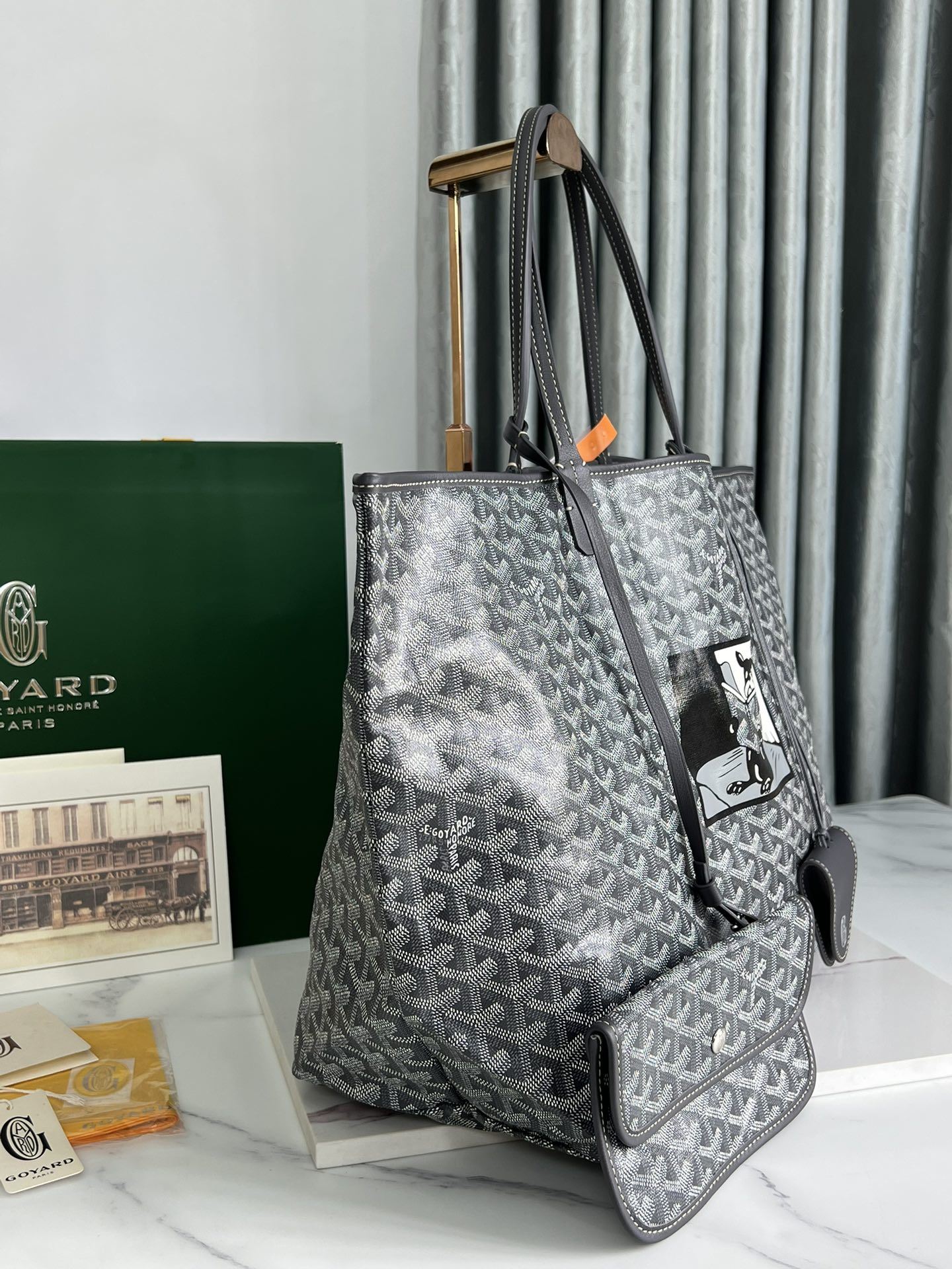 Goyard Shopping Bags